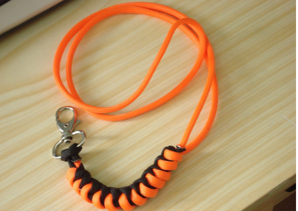 Paracord on a self-build: a small roll with a lot of uses